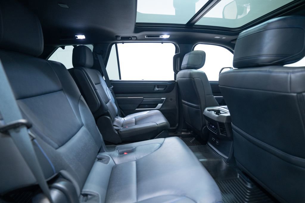 Certified 2025 Toyota Sequoia Platinum w/ TRD Off-Road Package AWD/4WD image 39