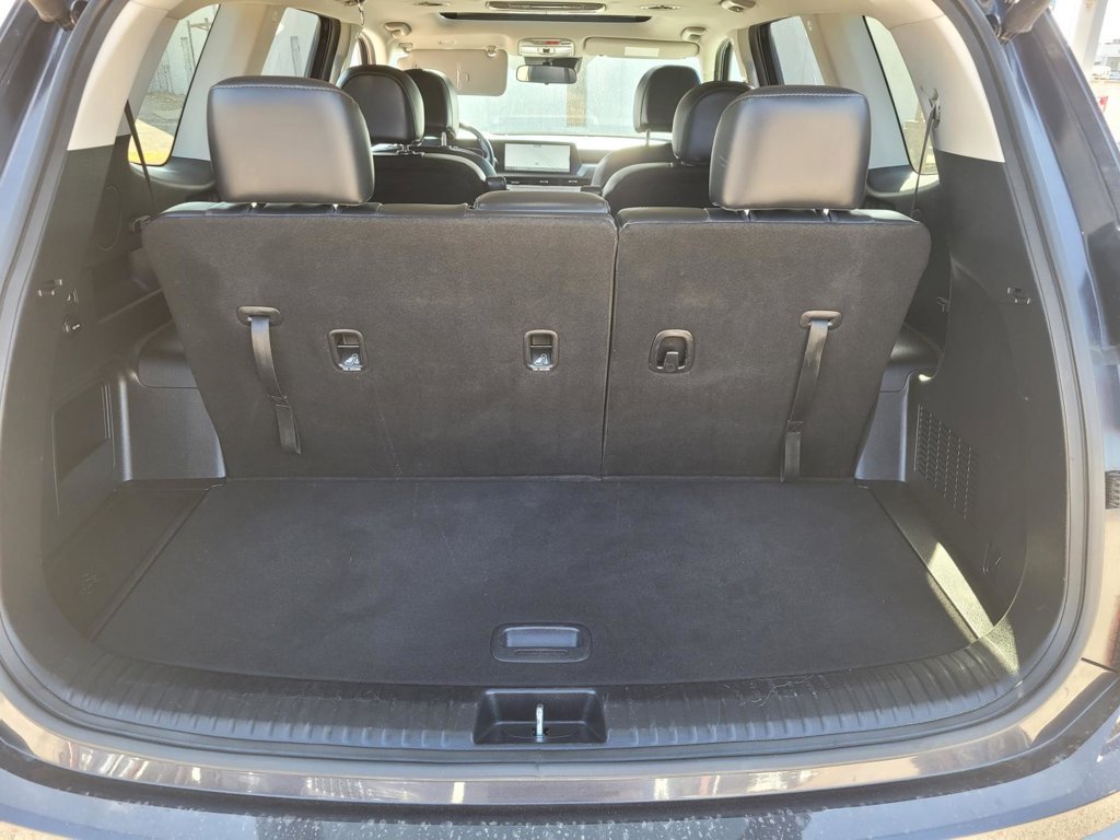 Used 2025 Kia Telluride S AWD/4WD image 14