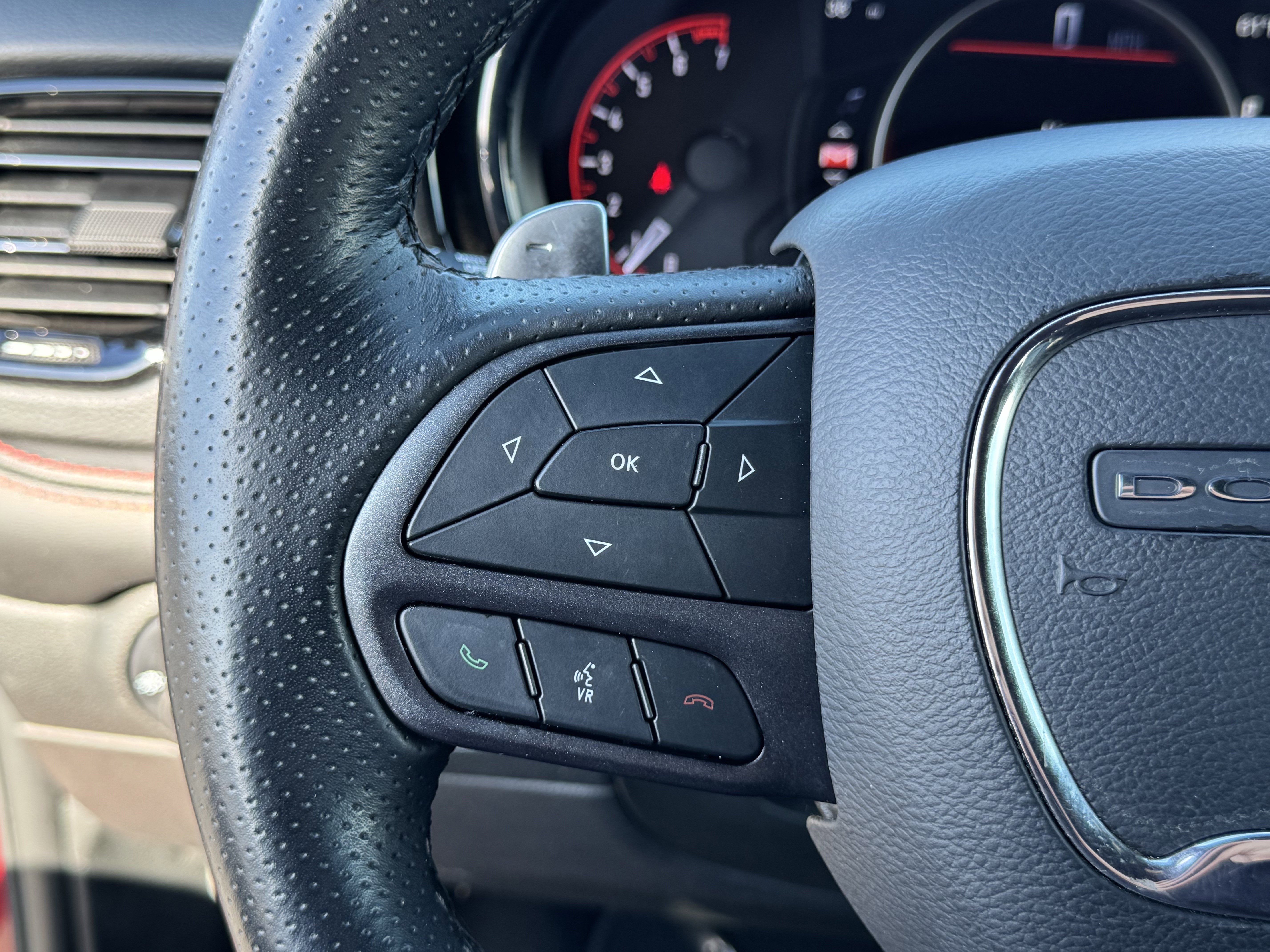 Used 2023 Dodge Durango GT image 31