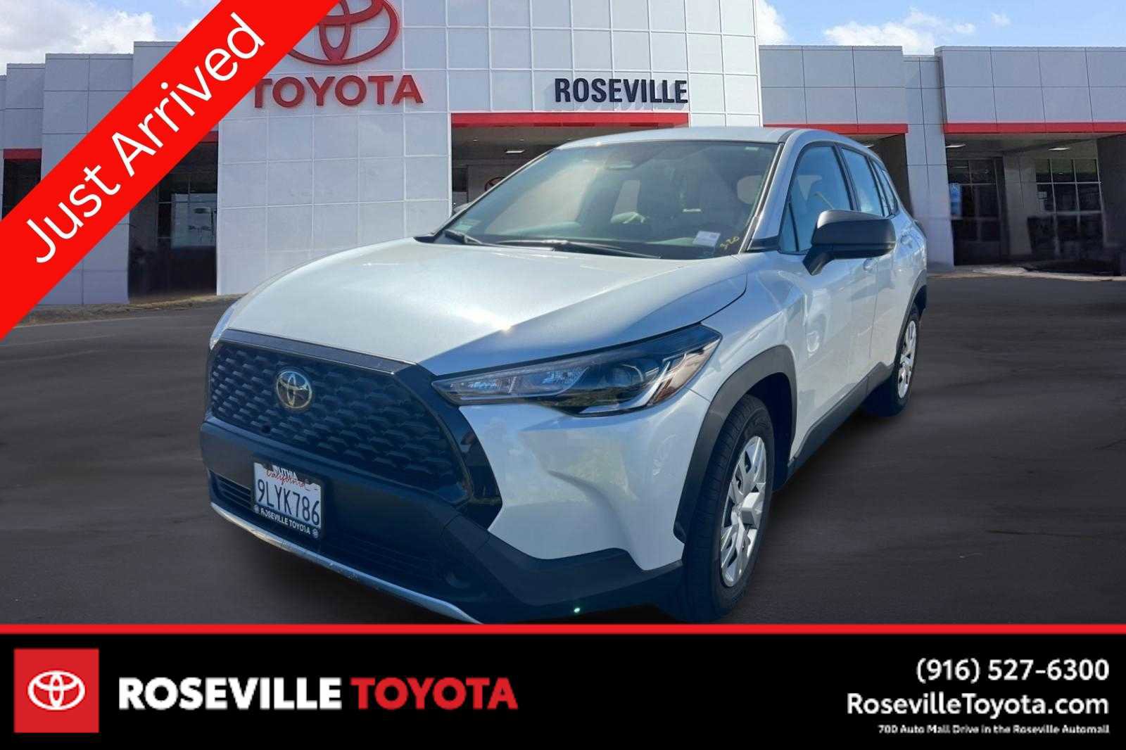 Certified 2024 Toyota Corolla Cross L image 1