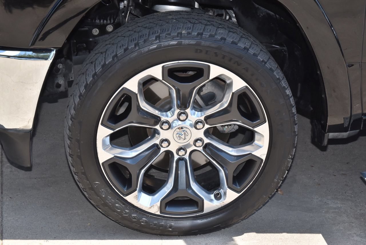 Used 2019 RAM 1500 Limited AWD/4WD image 40