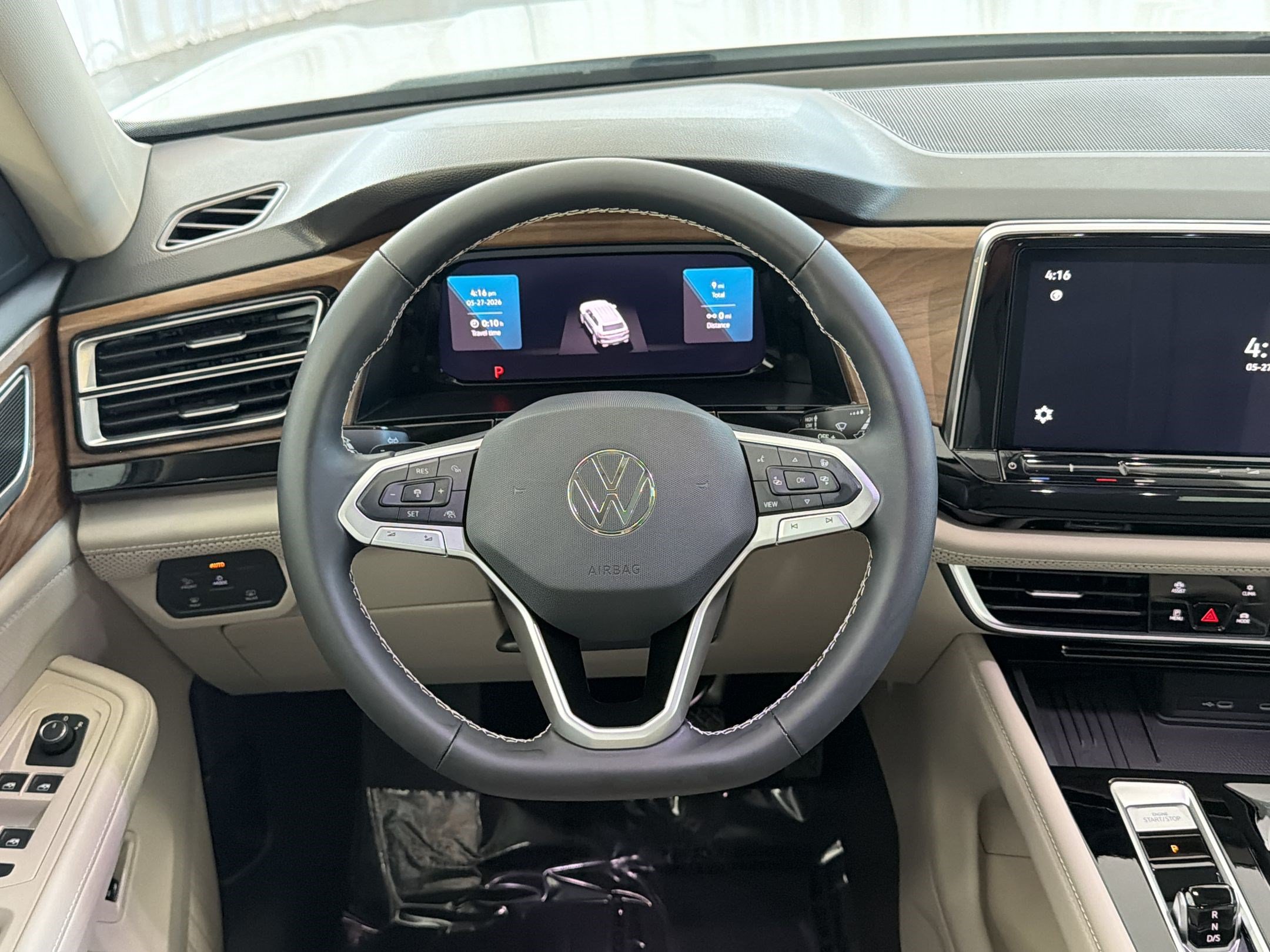 New 2026 Volkswagen Atlas SE FWD image 23