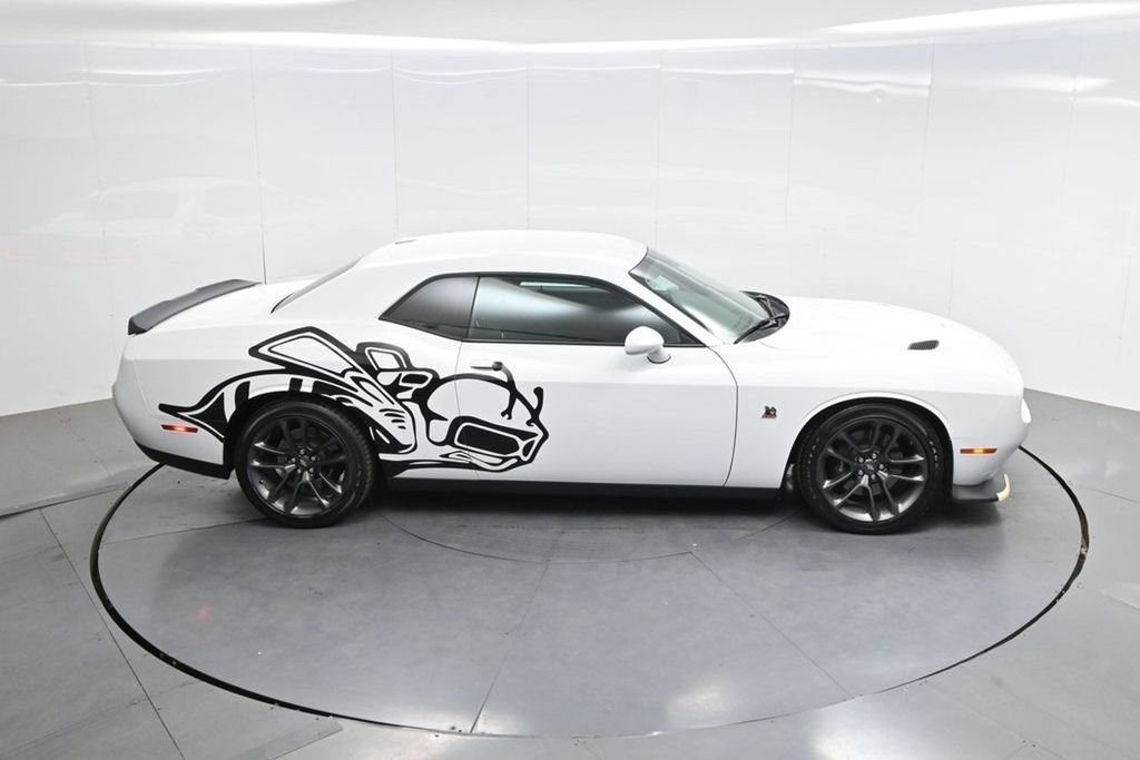 Used 2022 Dodge Challenger R/T Scat Pack w/ Driver Convenience Group RWD image 52