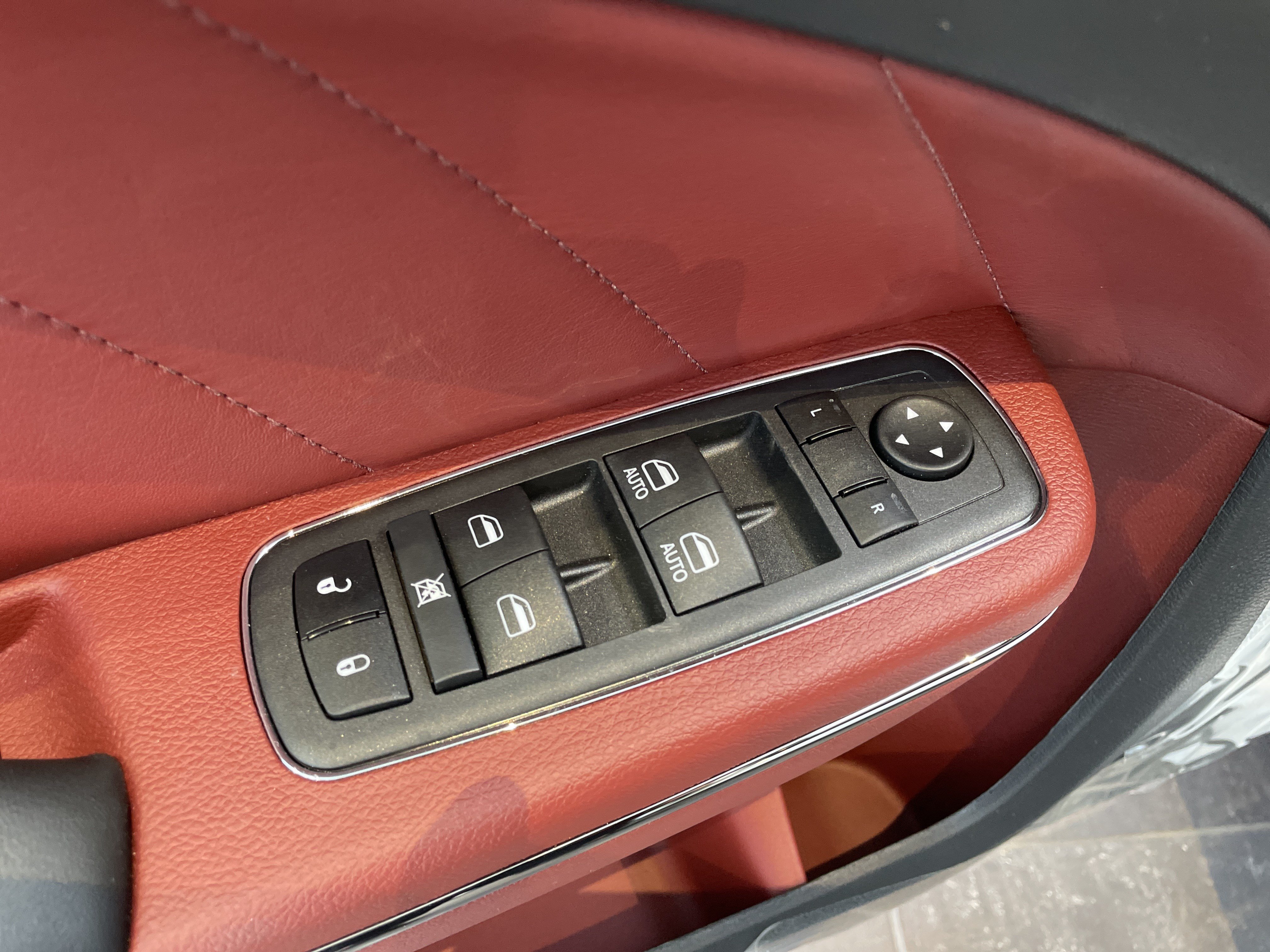 Used 2023 Dodge Charger SRT Hellcat RWD image 16