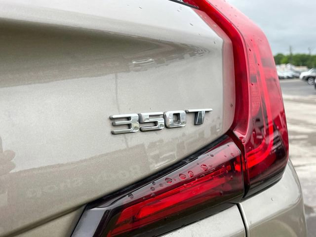 Used 2023 Cadillac XT4 Premium Luxury w/ Technology Package FWD image 13