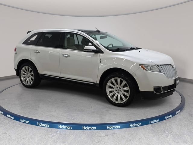 Used 2015 Lincoln MKX AWD w/ Equipment Group 102A image 4