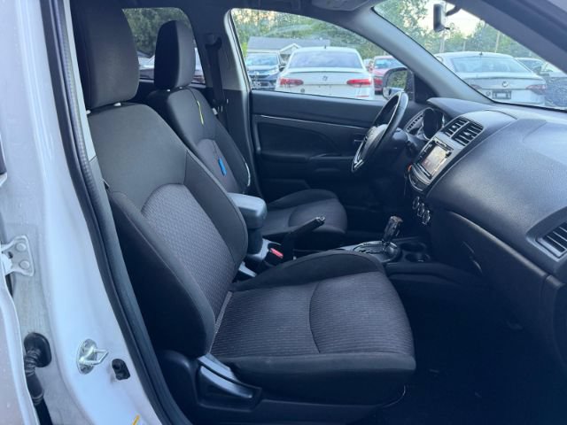 Used 2017 Mitsubishi Outlander Sport LE FWD image 14