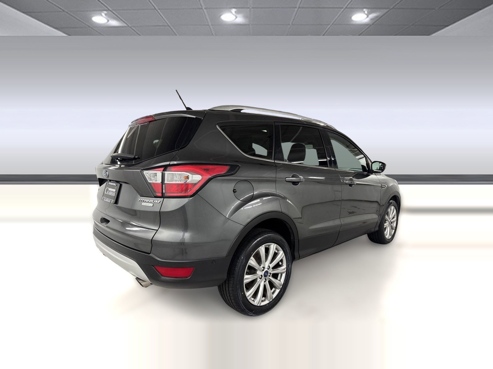 Used 2018 Ford Escape Titanium FWD image 9