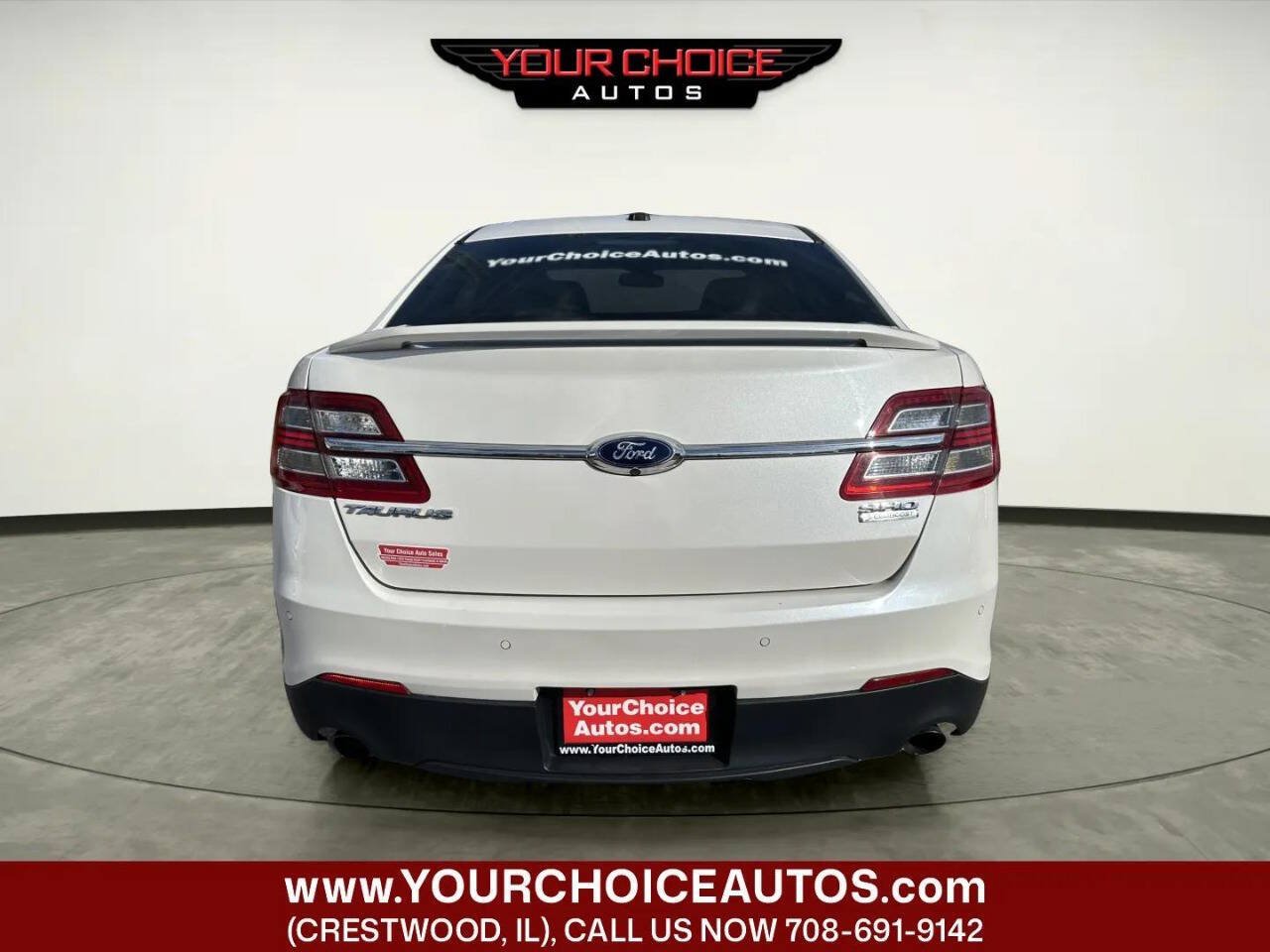 Used 2013 Ford Taurus SHO AWD/4WD image 4