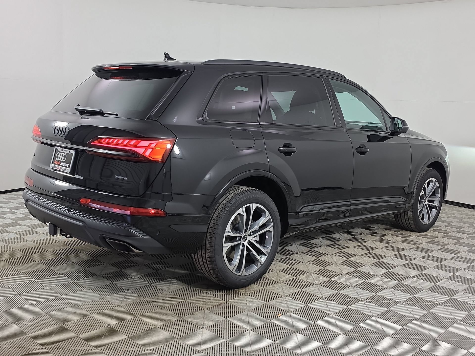 New 2026 Audi Q7 2.0T Premium AWD/4WD image 7