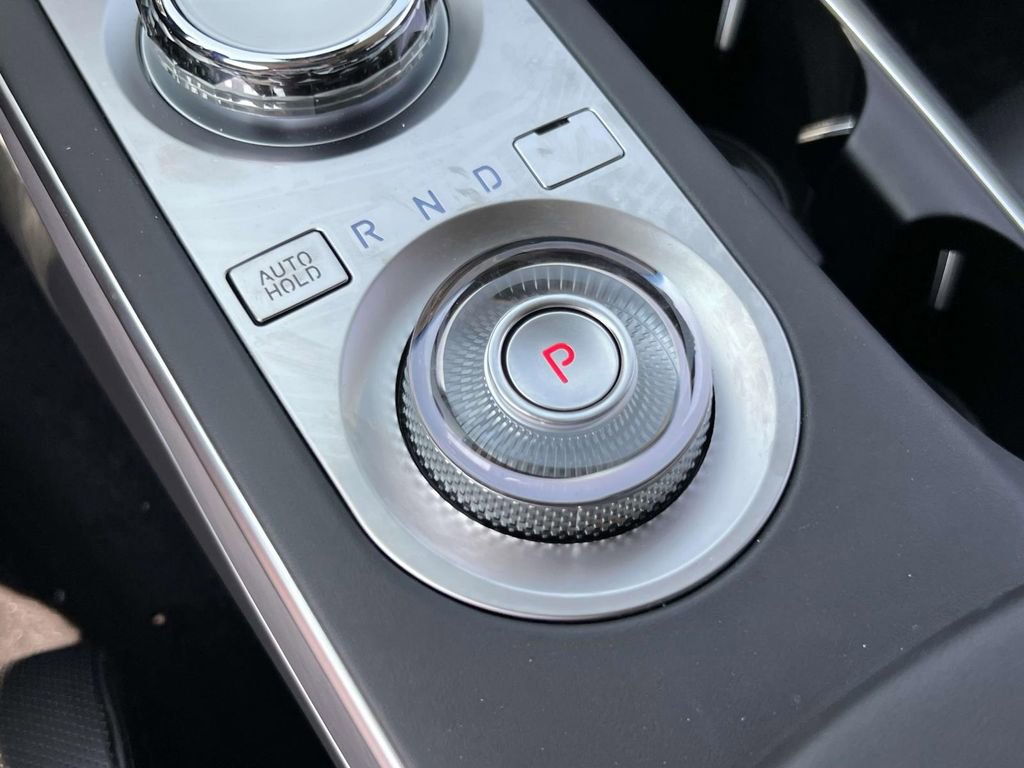 New 2025 Genesis Electrified GV70 Advanced w/ Prestige Package image 33