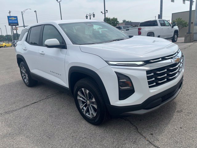 New 2027 Chevrolet Equinox LT w/ Convenience Package II FWD image 7