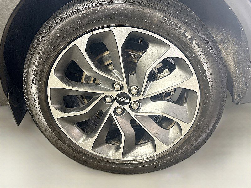 Used 2023 Lincoln Nautilus Reserve w/ Equipment Group 201A image 32