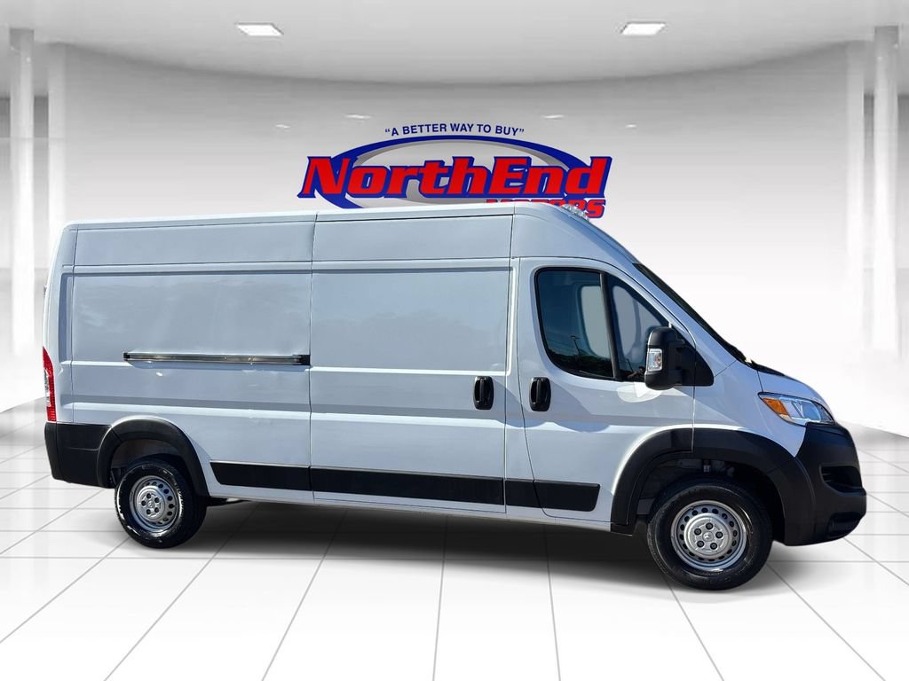 Used 2026 RAM ProMaster 2500 w/ Convenience Group FWD image 2