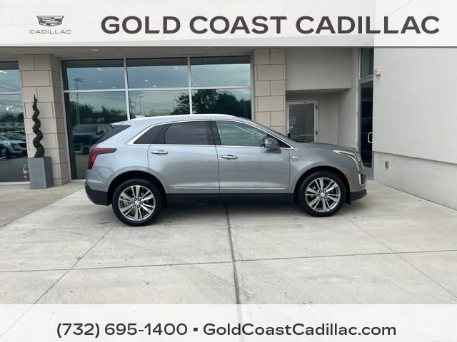 Used 2024 Cadillac XT5 Premium Luxury w/ LPO, Floor Liner Package AWD/4WD image 4