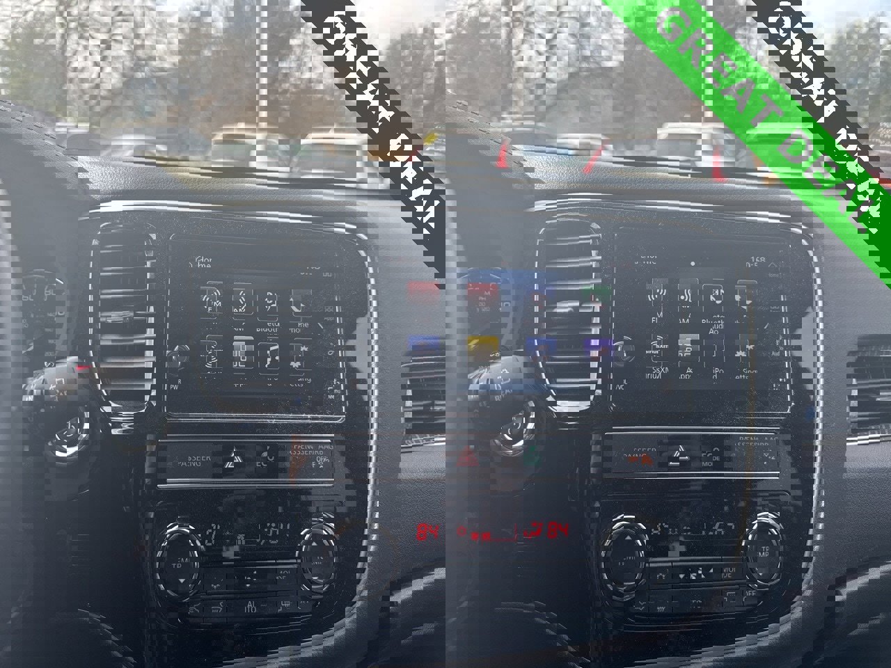 Used 2019 Mitsubishi Outlander SEL image 19