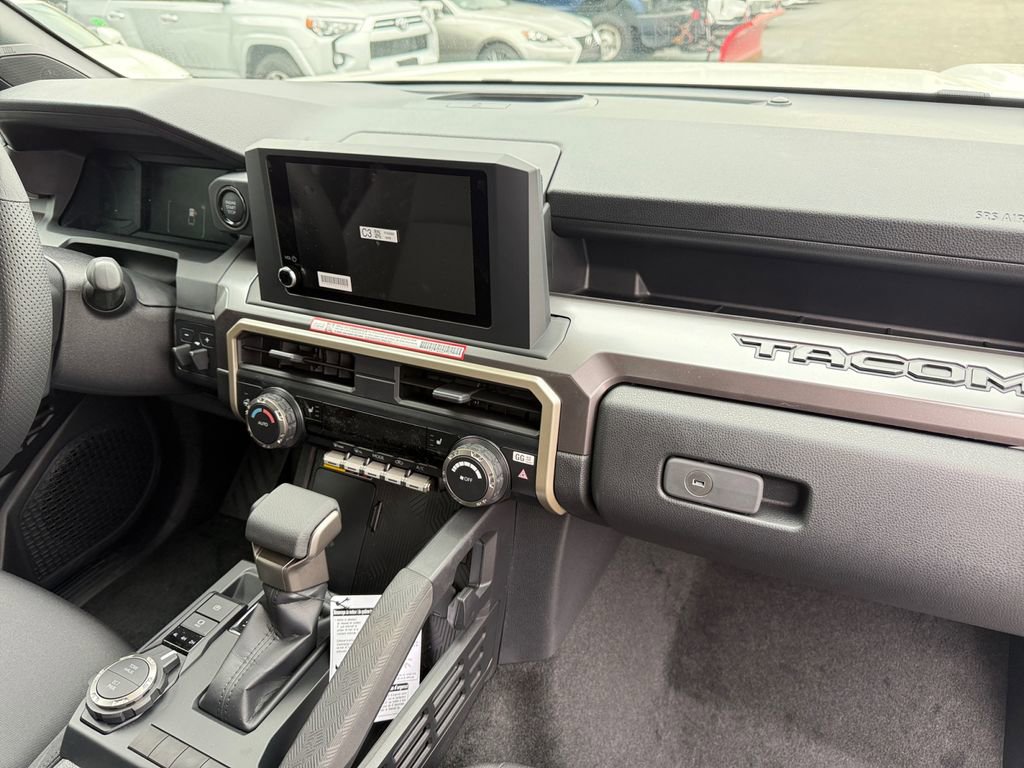 New 2025 Toyota Tacoma SR5 AWD/4WD image 19
