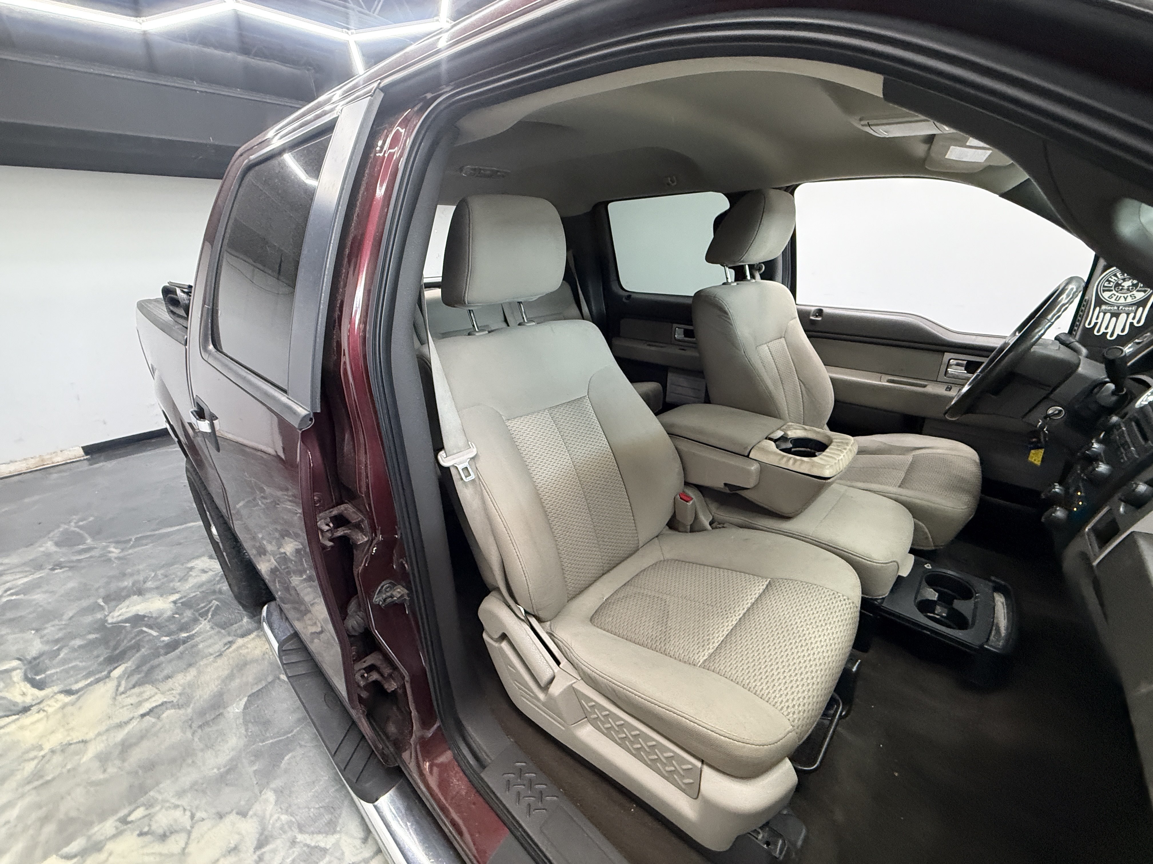 Used 2010 Ford F150 XLT AWD/4WD image 22