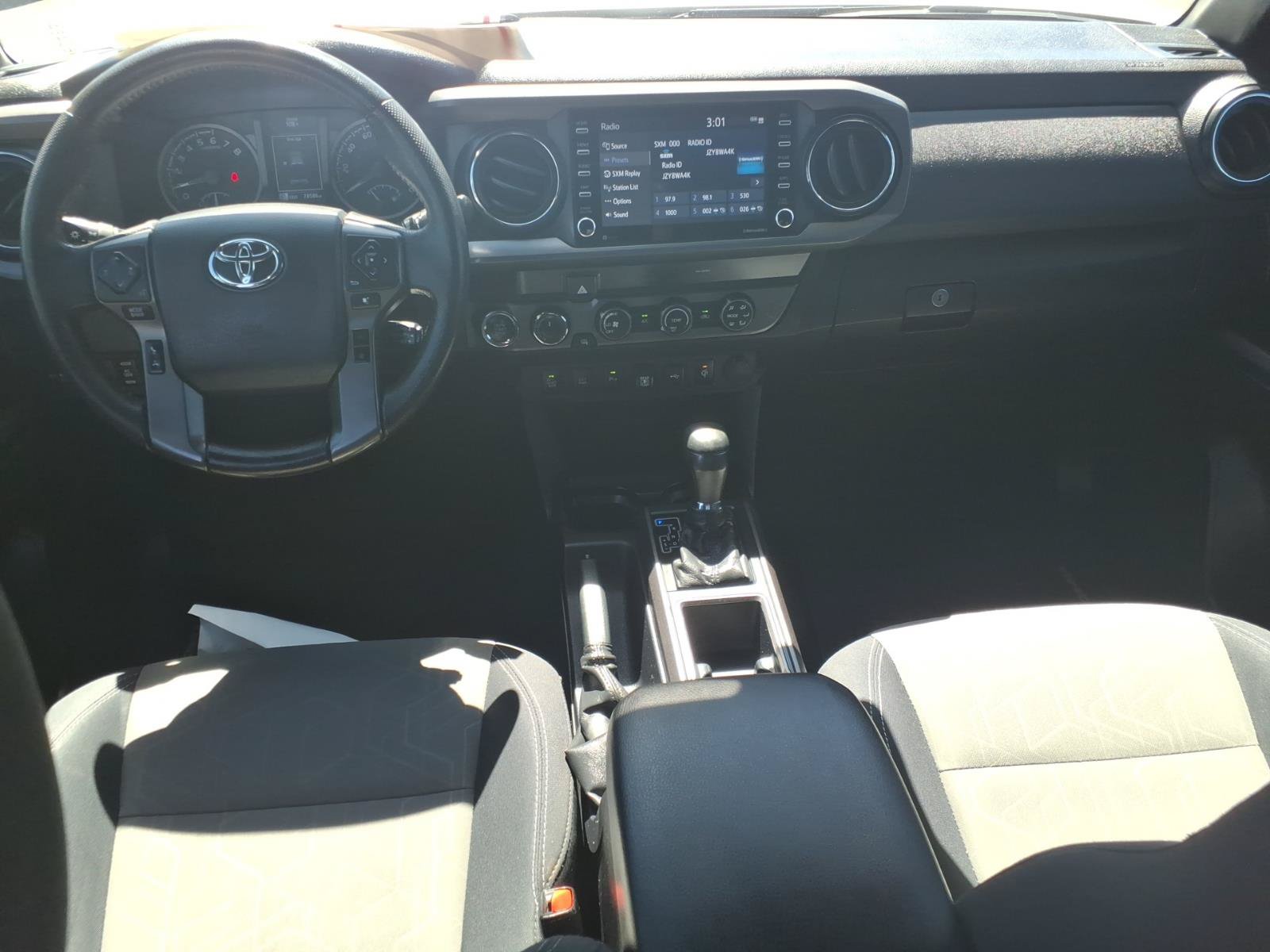 Certified 2020 Toyota Tacoma TRD Sport w/ Technology Package AWD/4WD image 11