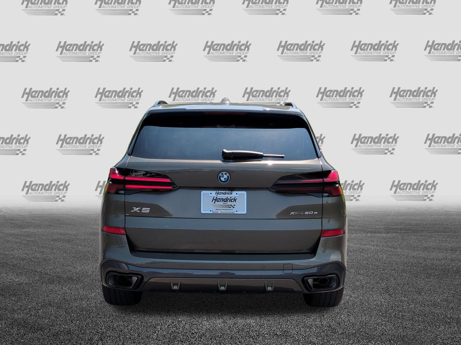 New 2026 BMW X5 xDrive50e w/ M Sport Package AWD/4WD image 9