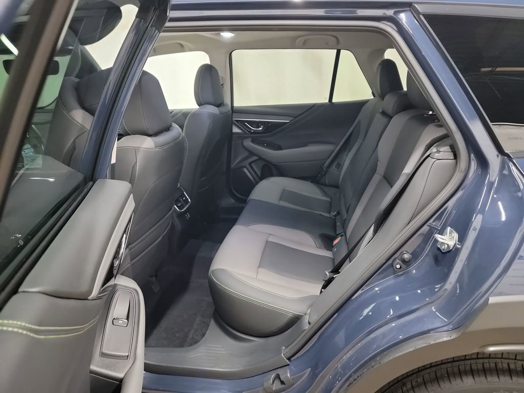 Used 2023 Subaru Outback Onyx Edition image 11