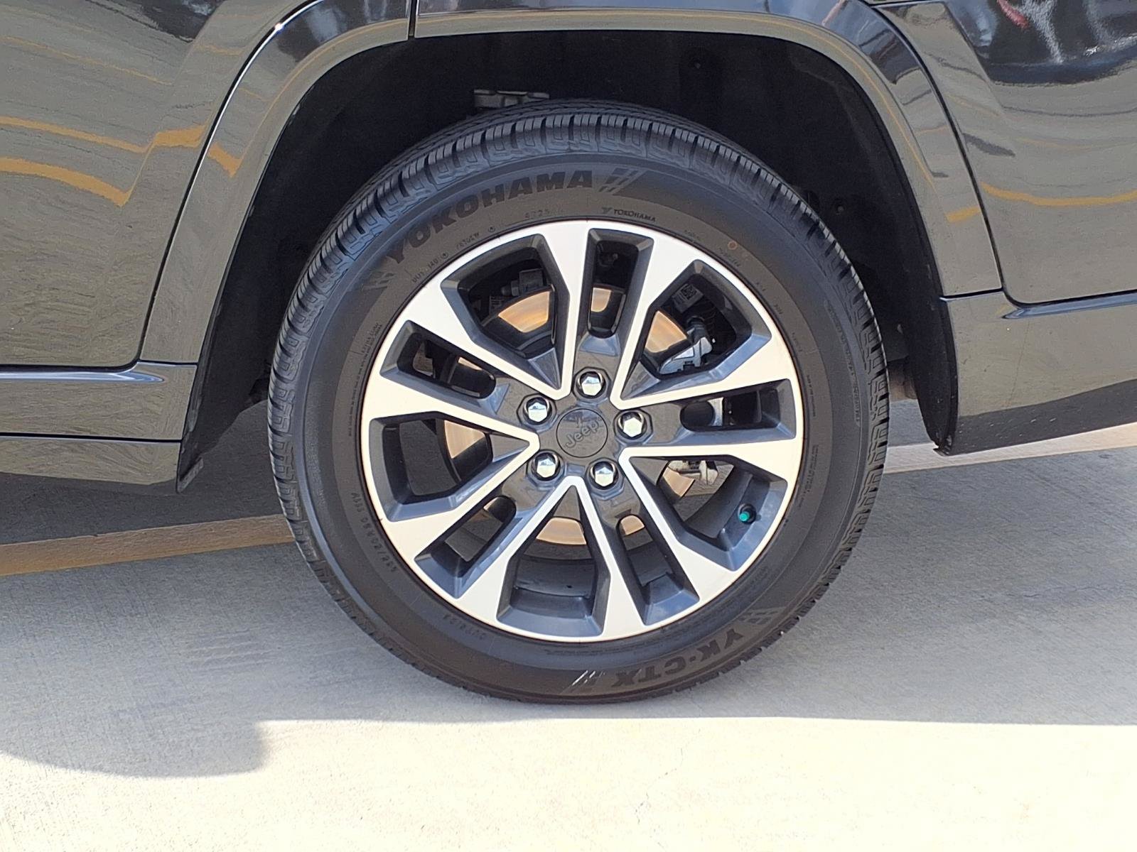 Used 2023 Jeep Grand Cherokee L Overland AWD/4WD image 8