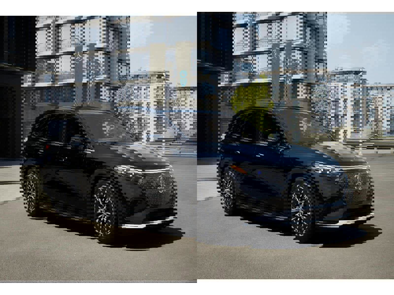 Used 2023 Mercedes-Benz EQS 450+ SUV image 10