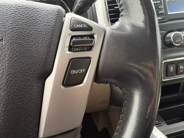 Used 2017 Nissan Titan SV RWD image 25