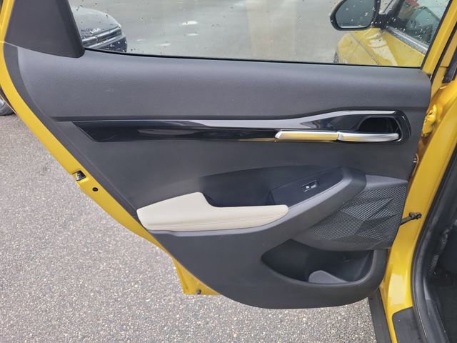 Used 2021 Kia Seltos SX w/ SX Sunroof Package image 30