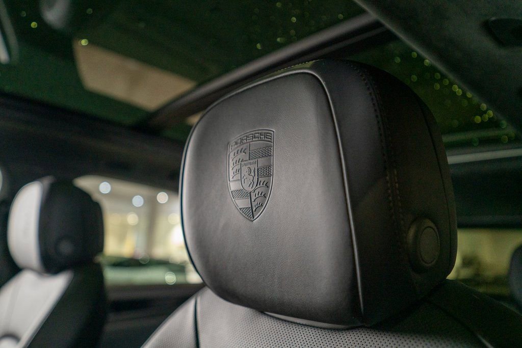 New 2026 Porsche Cayenne GTS AWD/4WD image 28