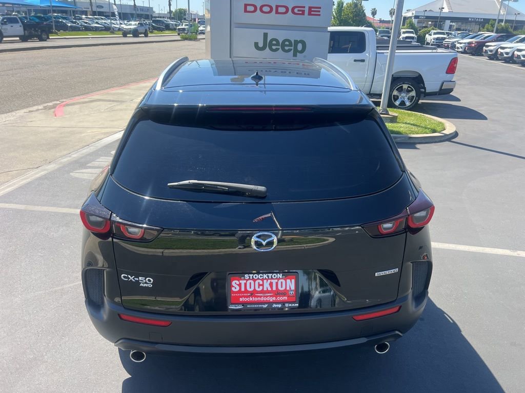 Used 2025 MAZDA CX-50 AWD 2.5 S w/ Premium Package image 12