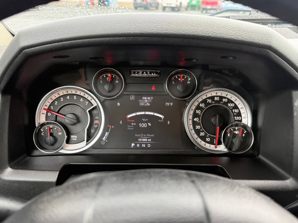 Used 2017 RAM 3500 Big Horn w/ Sport Appearance Group AWD/4WD image 29