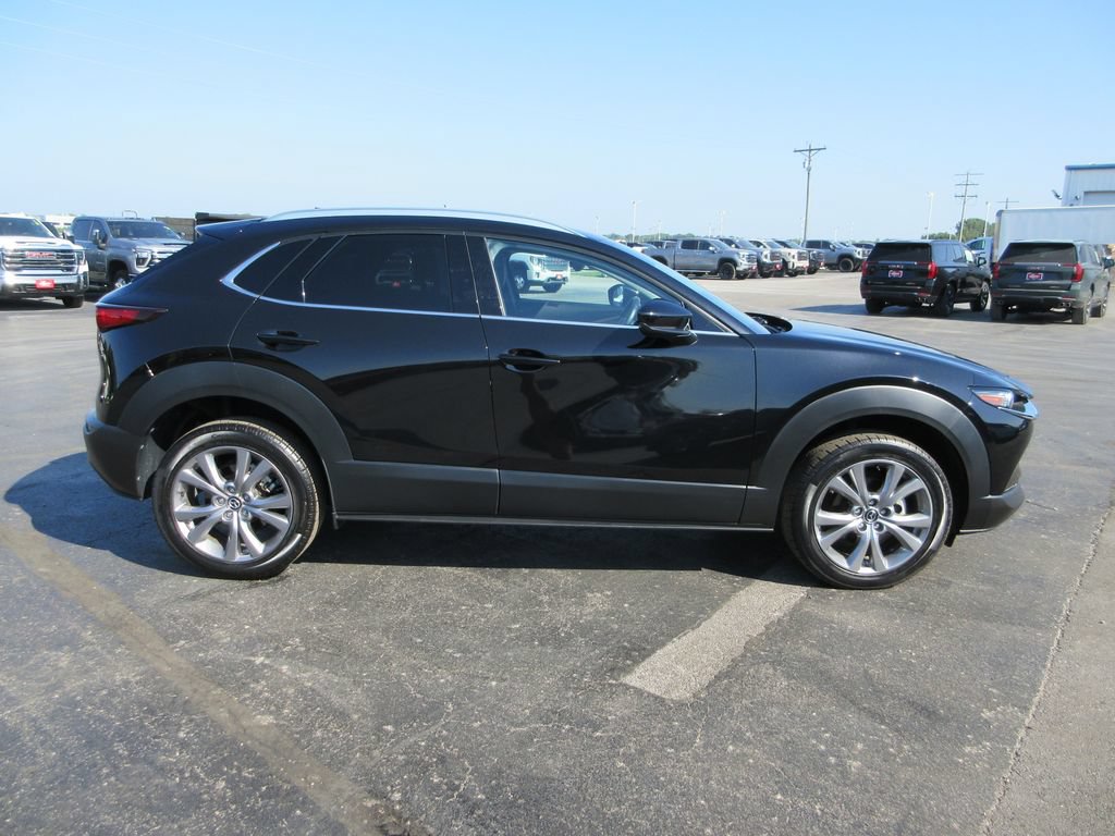 Used 2021 MAZDA CX-30 AWD 2.5 S w/ Premium Package image 4