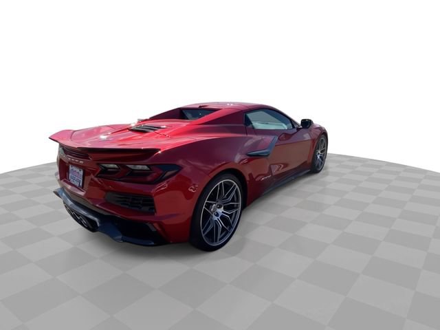 Used 2023 Chevrolet Corvette Z06 w/ Chrome Exterior Badge Package RWD image 2