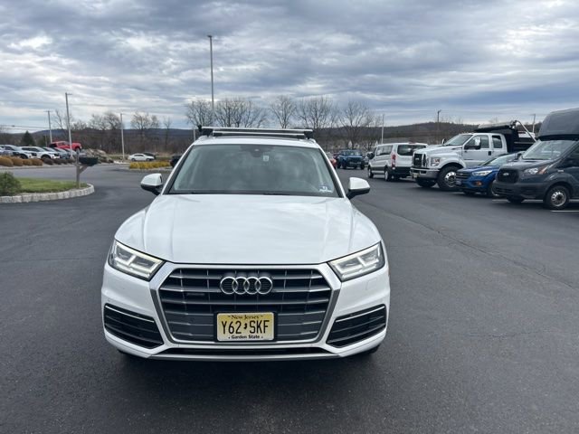 Used 2019 Audi Q5 2.0T Premium Plus w/ Premium Plus Package image 2