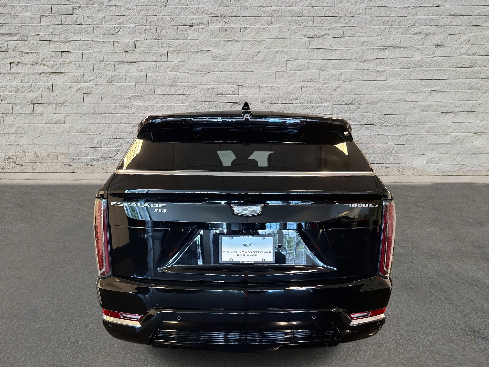 New 2025 Cadillac Escalade IQ Luxury 2 image 4