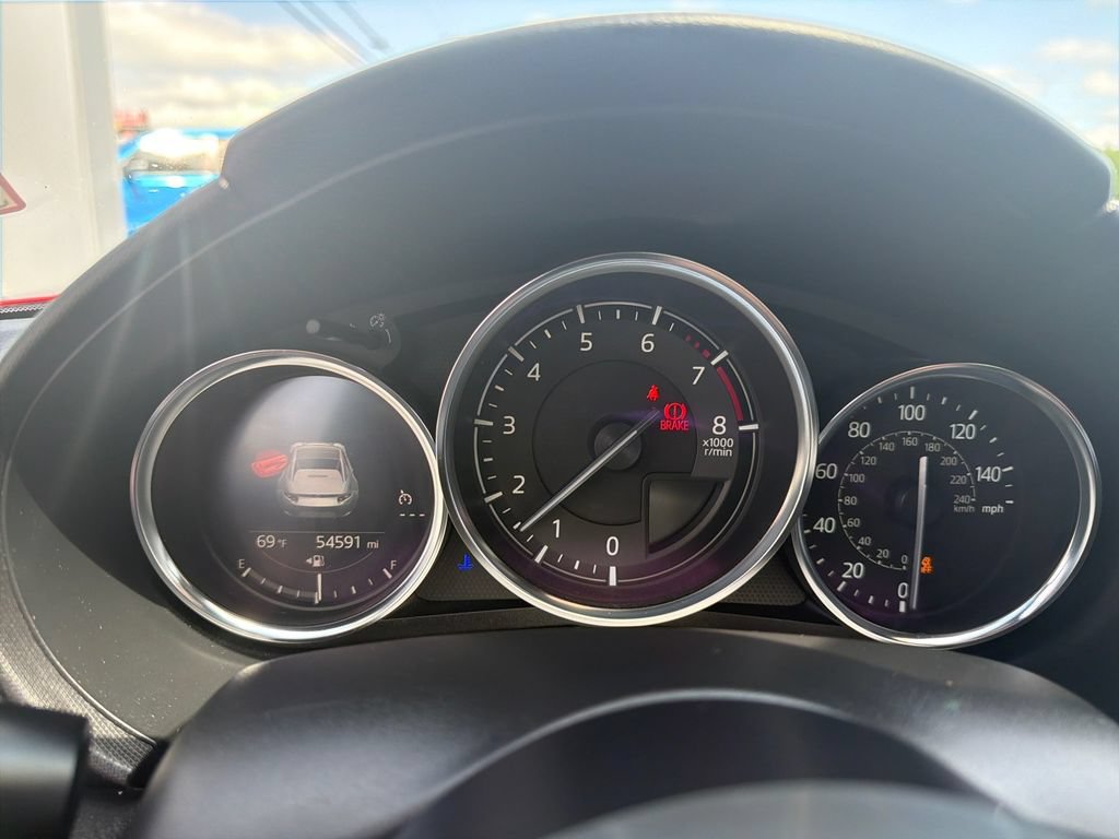 Used 2018 MAZDA MX-5 Miata RF Grand Touring RWD image 21