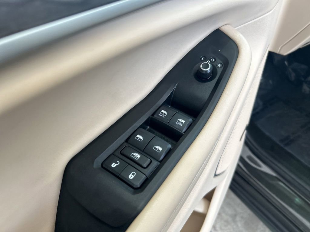 Used 2022 Jeep Grand Cherokee L Limited image 40