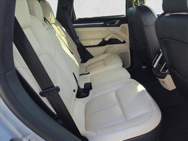 Used 2017 Porsche Cayenne GTS AWD/4WD image 22