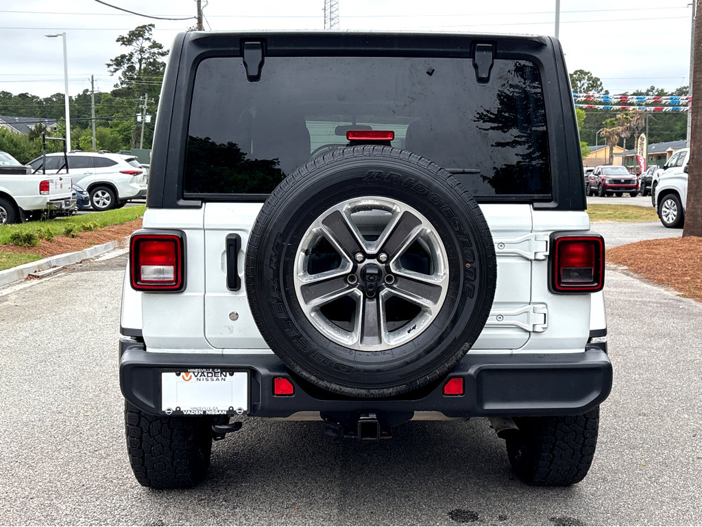 Used 2020 Jeep Wrangler Unlimited Sahara AWD/4WD image 21