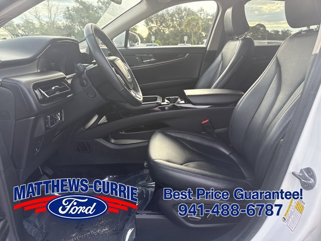 Used 2023 Lincoln Nautilus FWD w/ Premium Package image 17