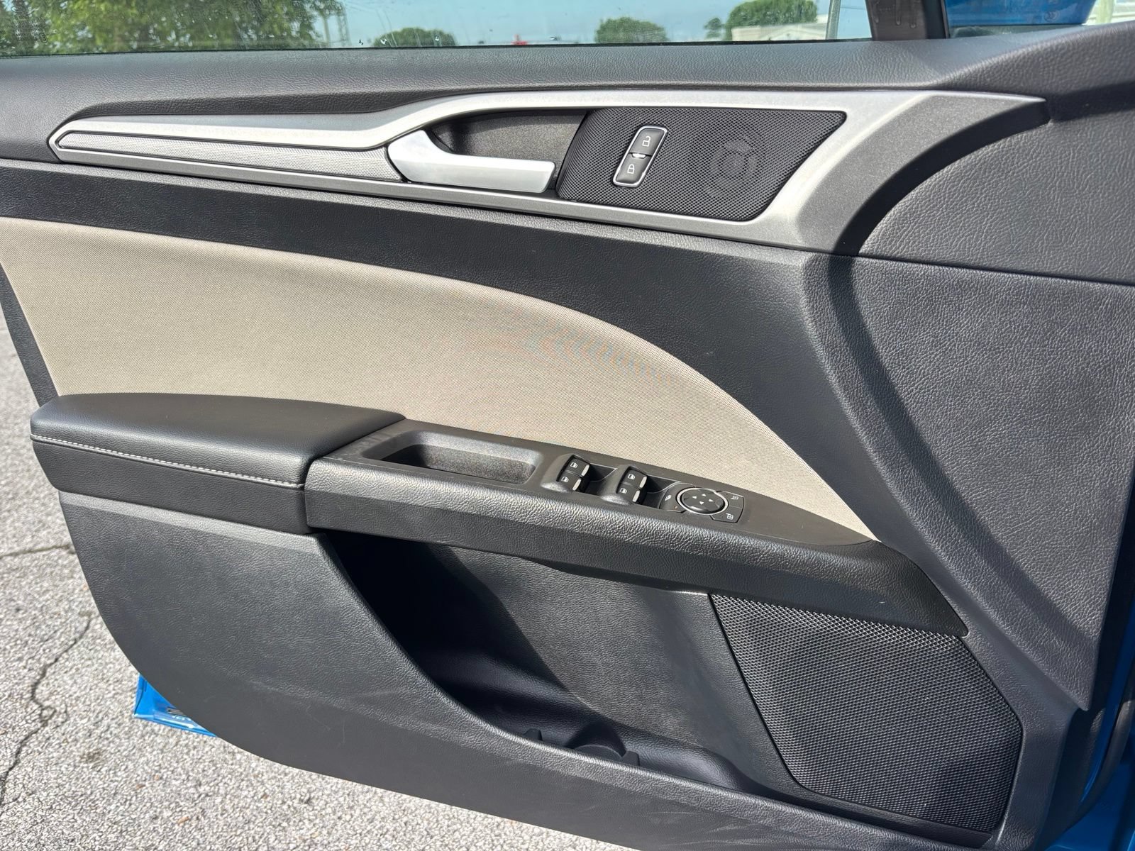 Used 2020 Ford Fusion S FWD image 11