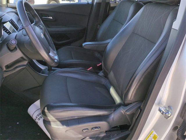 Certified 2018 Chevrolet Trax LT w/ LT Convenience Package image 20