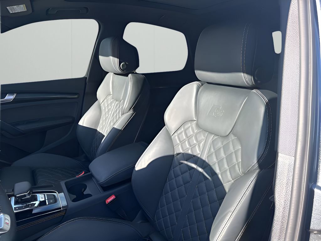 Used 2024 Audi SQ5 Premium Plus image 29