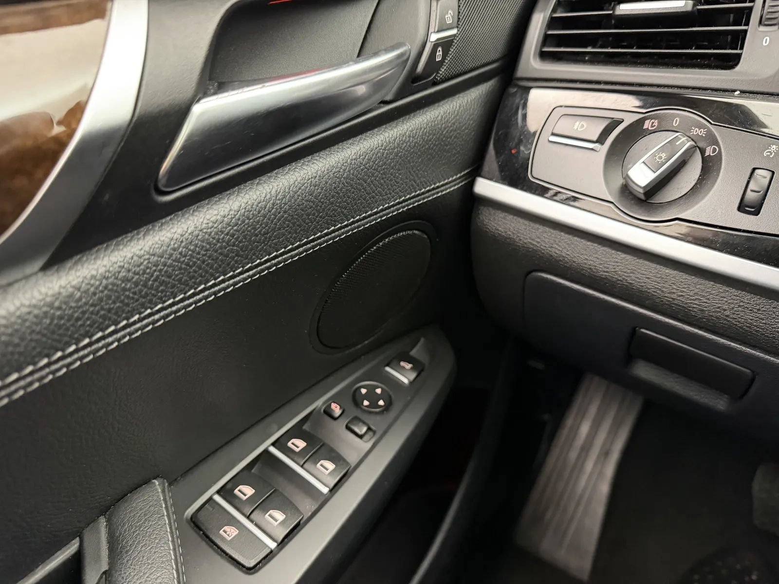 Used 2016 BMW X4 xDrive28i AWD/4WD image 14
