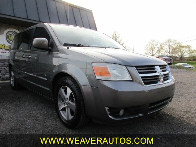 Used 2009 Dodge Grand Caravan SXT image 1