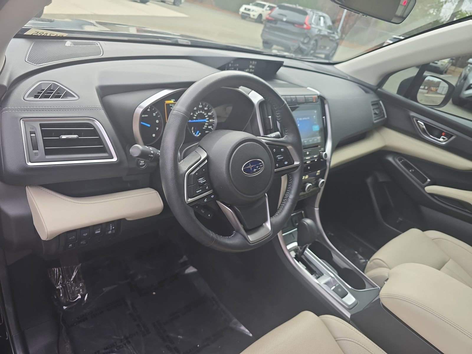 Used 2022 Subaru Ascent Limited image 24