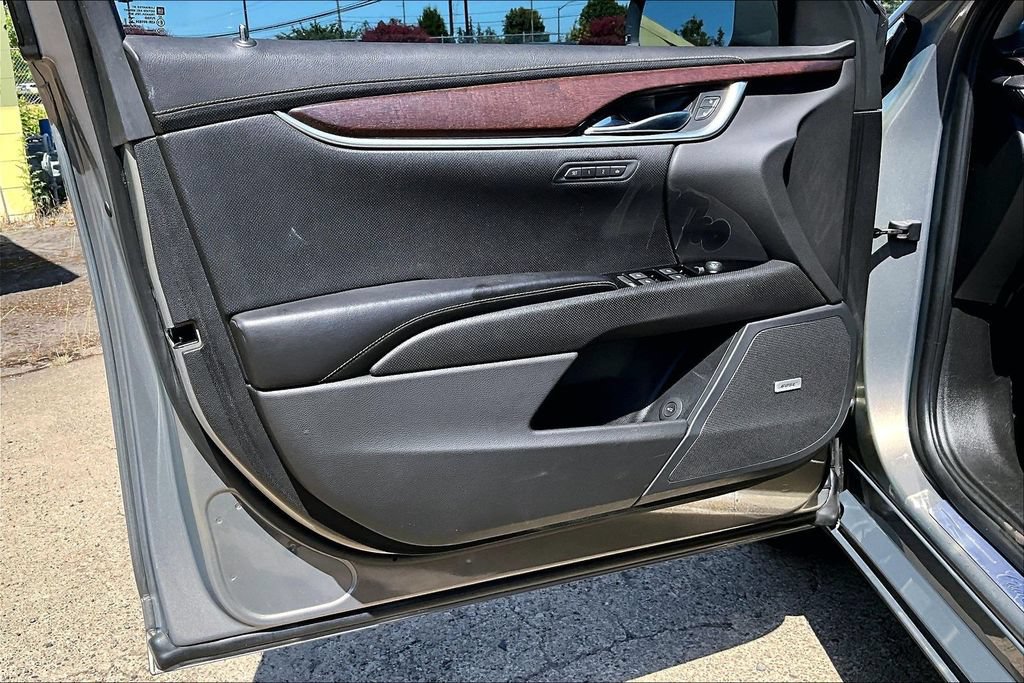 Used 2019 Cadillac XTS Luxury FWD image 22