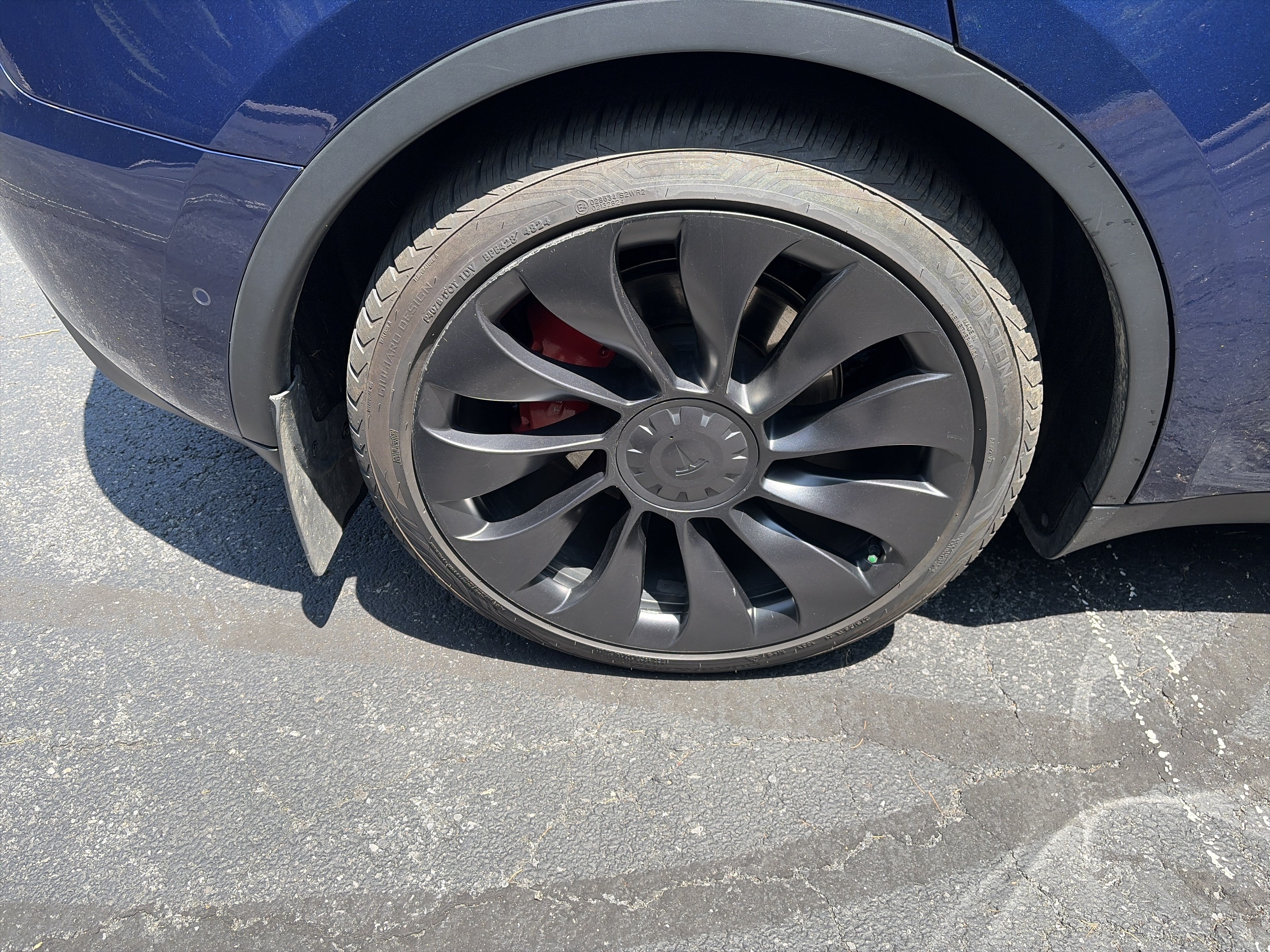 Used 2022 Tesla Model Y Performance AWD/4WD image 12