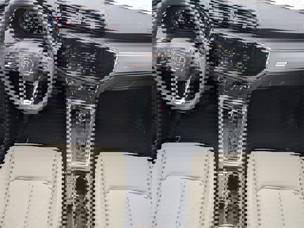 New 2025 Audi Q3 2.0T Premium image 34